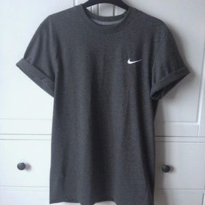 Nike T-shirt